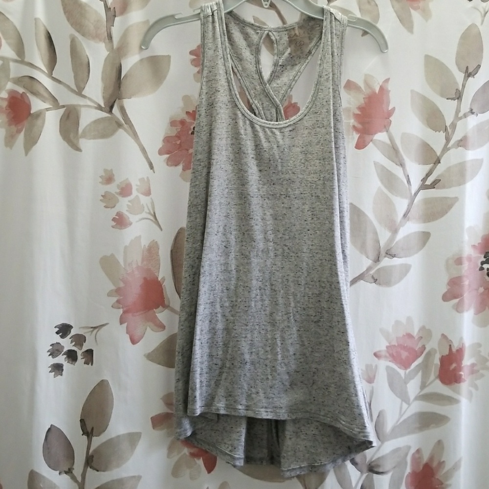 NWOT tank top with detailed back
